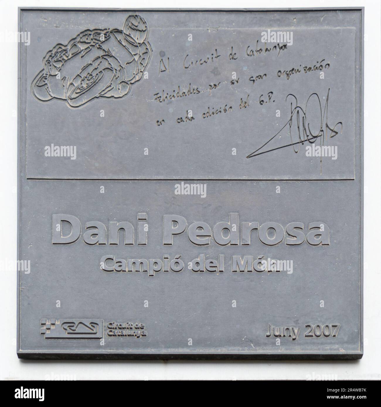 MONTMELLO, ESPAGNE-4 JUIN 2021 : plaque commémorative de Dani Pedrosa au circuit de Barcelone-Catalunya Banque D'Images