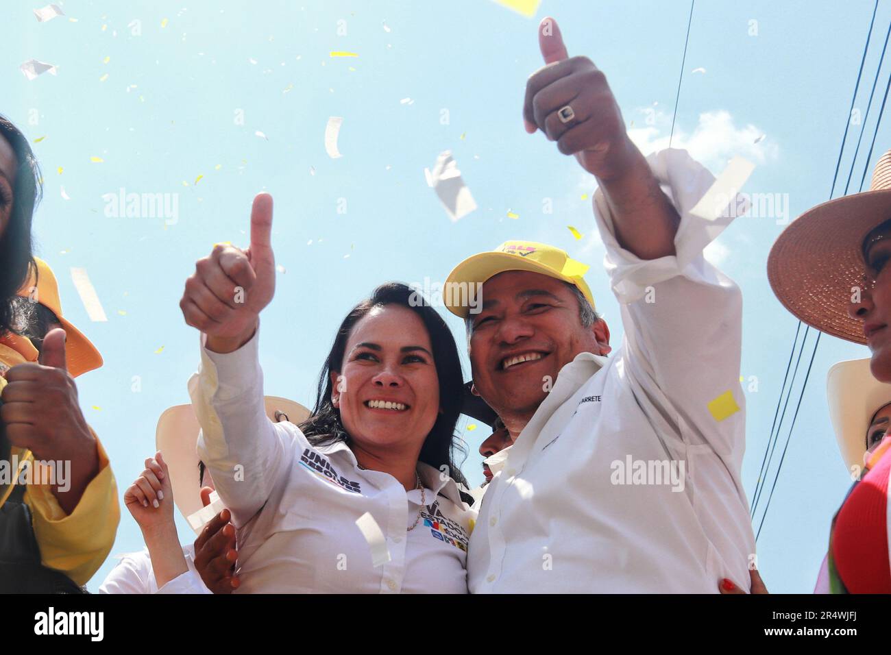 Nezahualcoyotl, Mexique. 27th mai 2023. 27 mai 2023 à Ciudad Nezahualcóyotl, Mexique: Alejandra Del moral, candidat au poste de gouverneur de l'État du Mexique pour l'alliance "va por pour l'État du Mexique" (PRI, PAN, PRD) pendant le rassemblement pour clore la campagne politique. Sur 27 mai 2023 à Nezahualcóyotl, État du Mexique, Mexique. (Photo de Carlos Santiago/ Eyepix Group/Sipa USA) crédit: SIPA USA/Alay Live News Banque D'Images