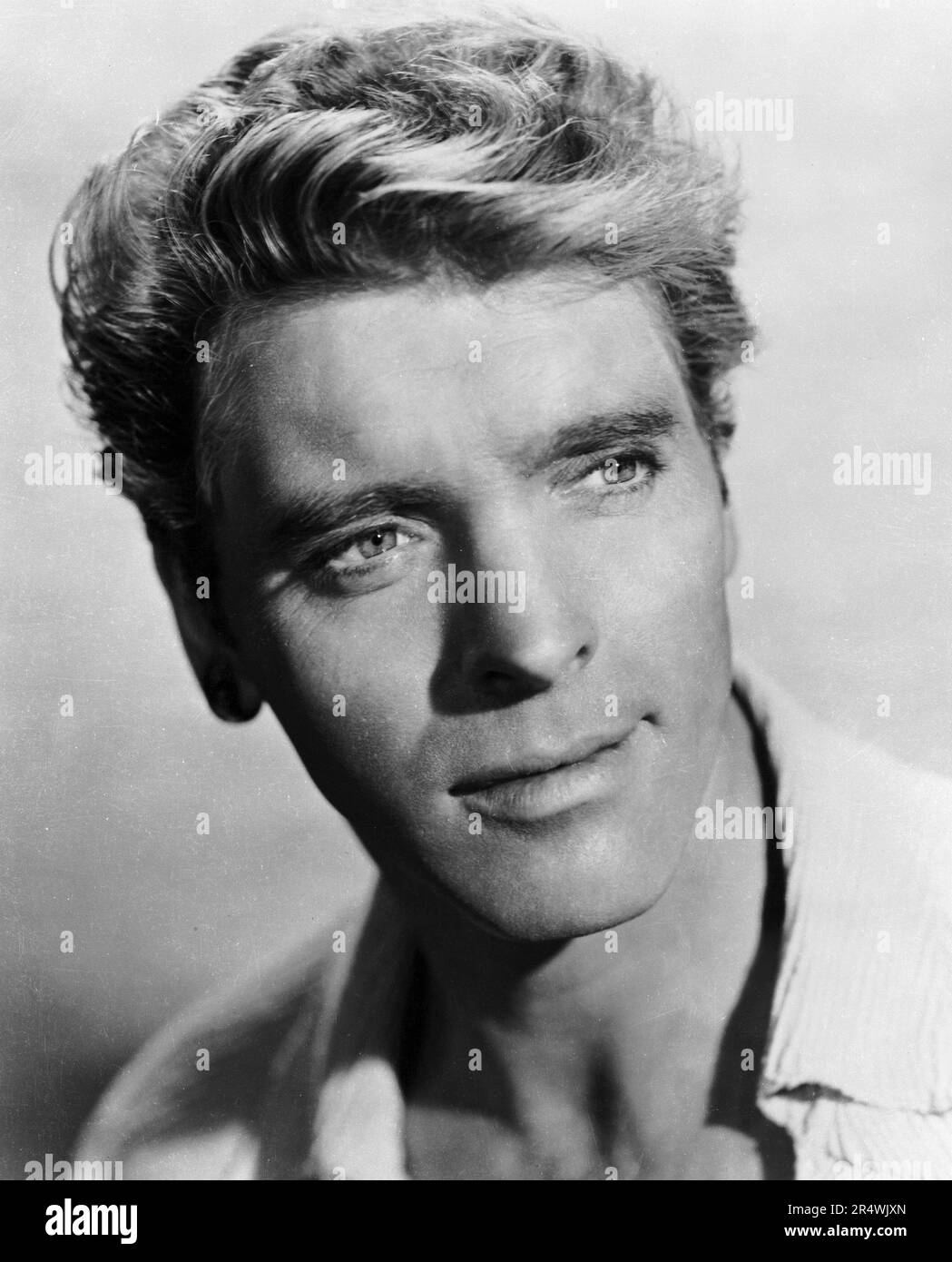 Photographie de Burt Lancaster (1913-1994) acteur de cinéma américain pendant le tournage de 'Desert Fury'. Datée 1947 Banque D'Images