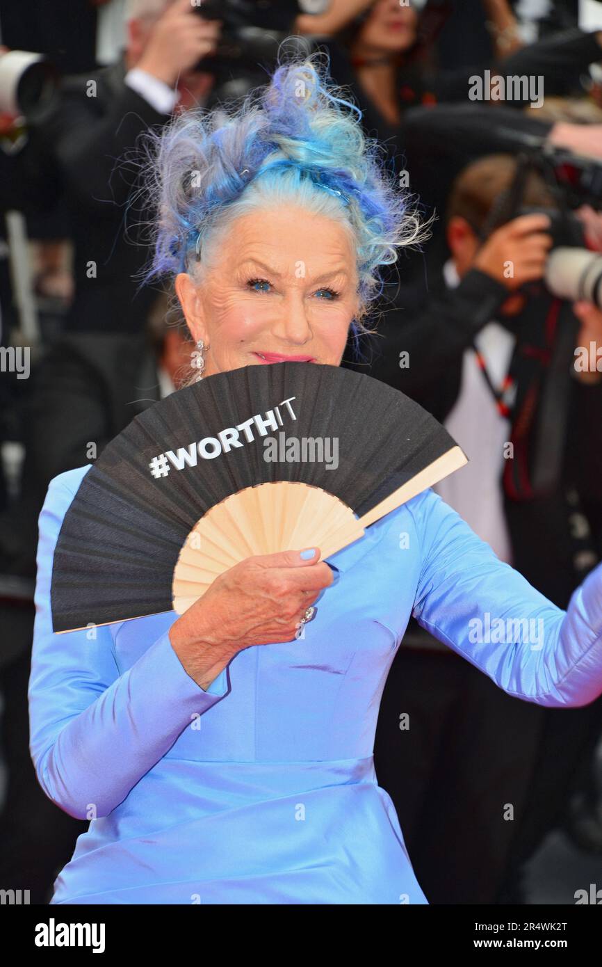 Helen Mirren (robe de Del Core) 'Jeanne du Barry' Festival de Cannes projection 76th Festival de Cannes 16 mai 2023 Banque D'Images