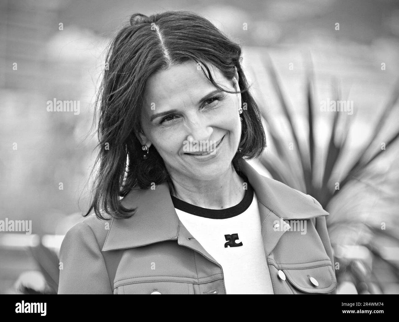 Juliette Binoche (habillée par Courrèges) Photocall du film 'la passion de Dodin Bouffant' ('The Pot au feu') 76th Festival de Cannes 25 mai 2023 Banque D'Images