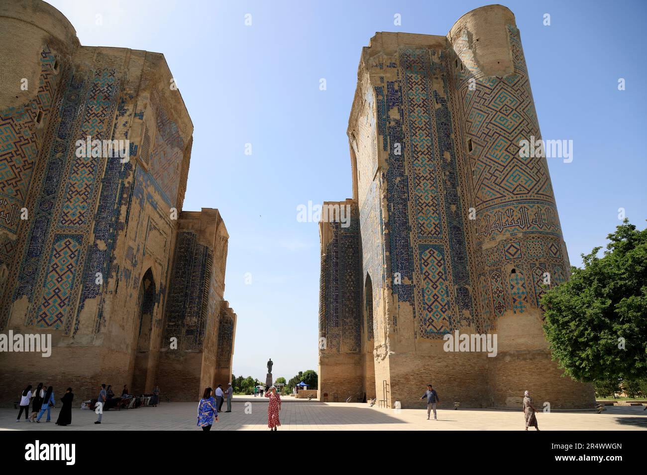 Vue sur le mausolée de Jahongir, Ouzbékistan Banque D'Images