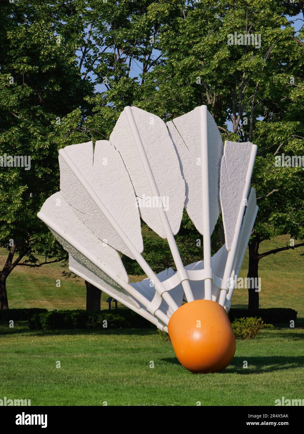Kansas City, Missouri 29 mai 2023 sculptures de shuttlecock du musée d'art NelsonAtkins