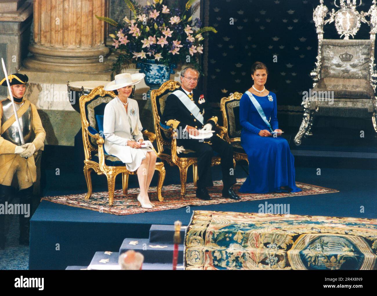 Crown Princess Victoria avec le couple royal pendant son anniversaire de 18th et le jour de l'autorité Banque D'Images
