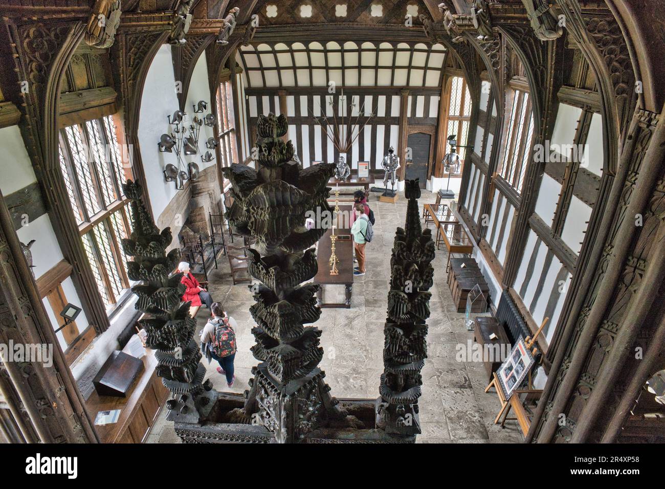 Superbe salle vue par le squint du premier étage, Rufford Old Hall Banque D'Images