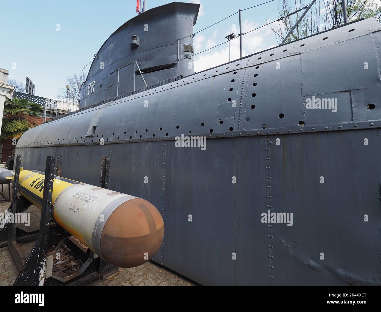 TURIN, ITALIE - VERS AVRIL 2023: Andrea Provana u-boat relique à l'association nationale des marins Banque D'Images