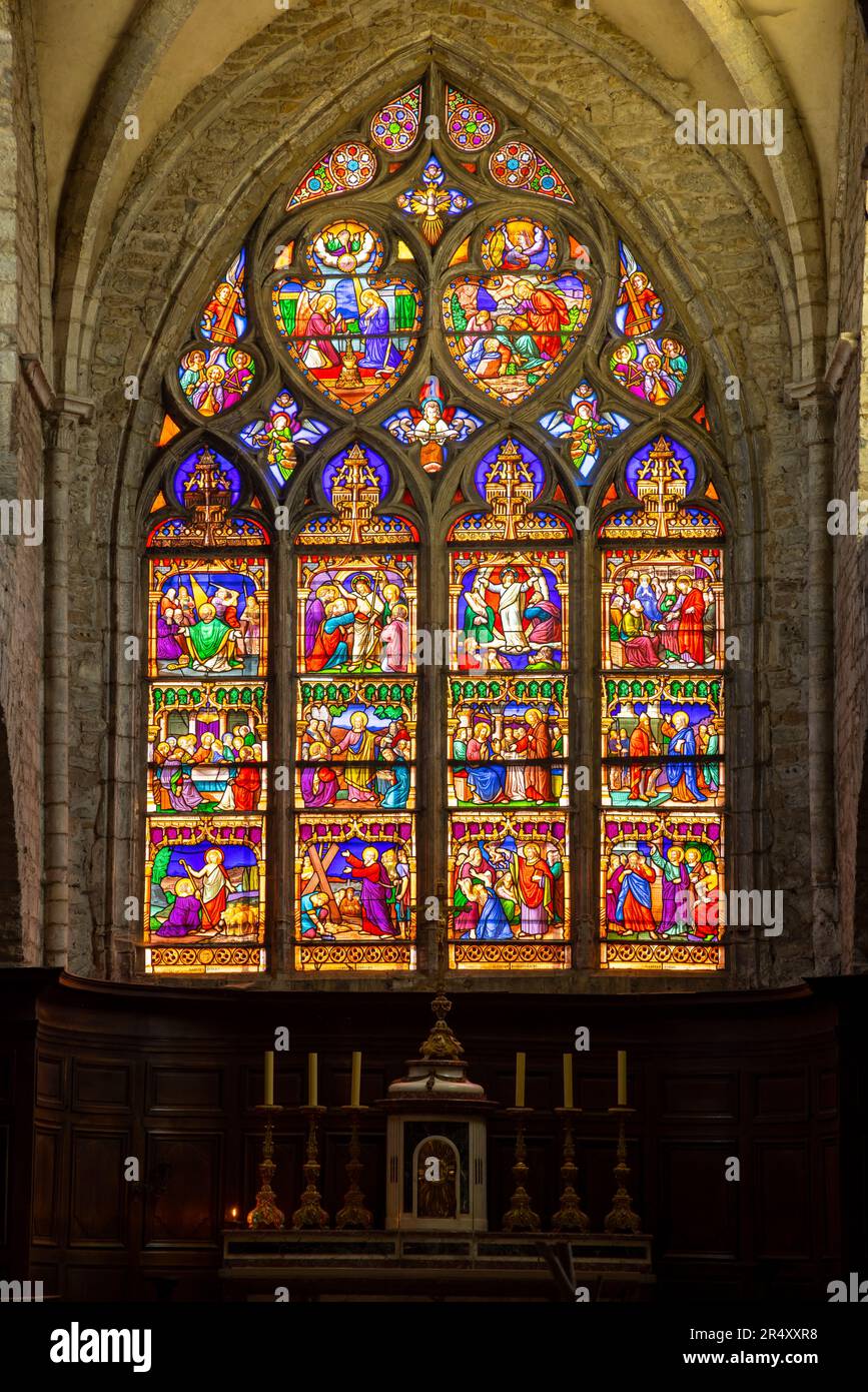 Intérieur de l'église Saint-Just à Arbois, département du Jura, Franche-Comté, France Banque D'Images