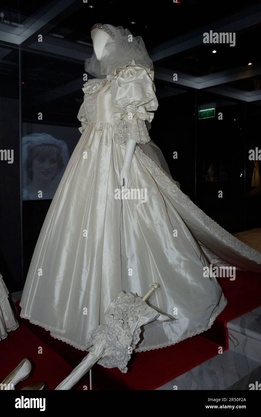 Robe de mariée de diana spencer hotsell