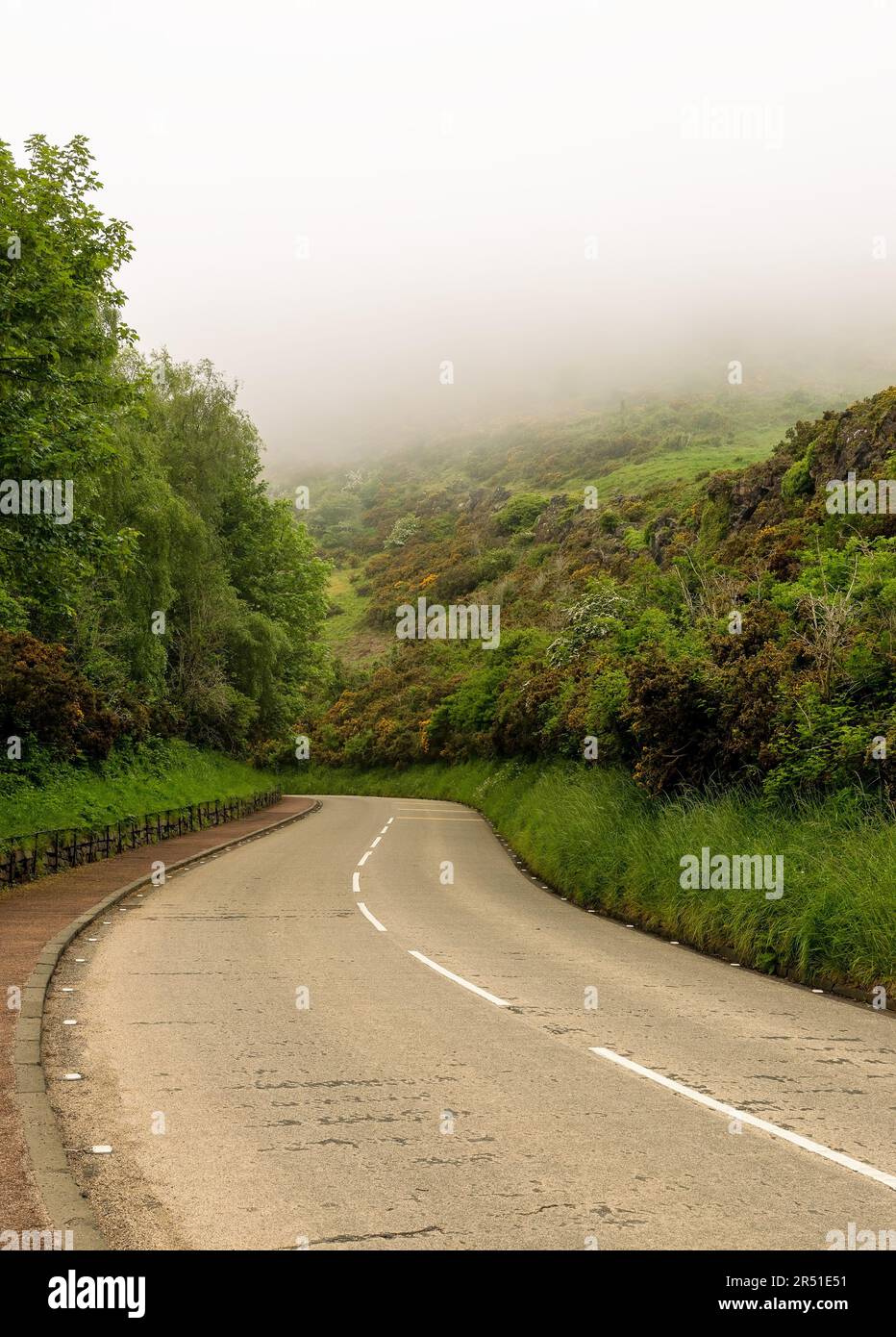 Brume recouvrant Arthur Seat à Édimbourg, Écosse, Royaume-Uni Banque D'Images