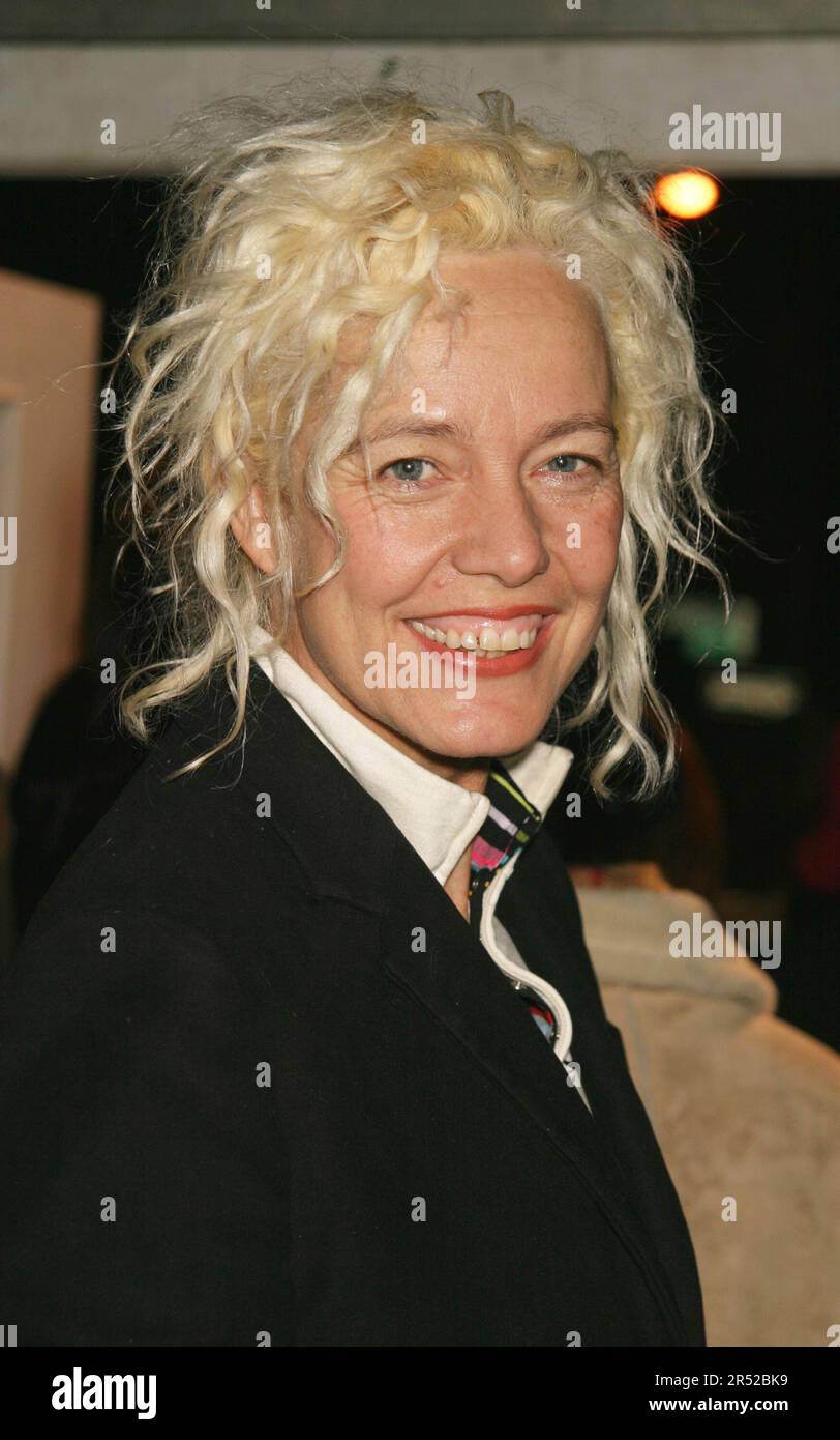 Ellen von Unwerth à Anna sui automne 2004 Collection au parc Bryant à New York, sur 11 février 2004. Crédit photo : Henry McGee/MediaPunch Banque D'Images