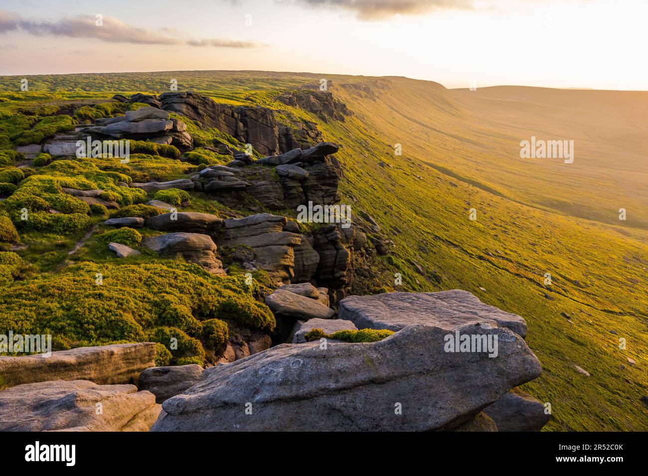 Le bord nord de Kinder Scout dans le parc national de Peak District Banque D'Images