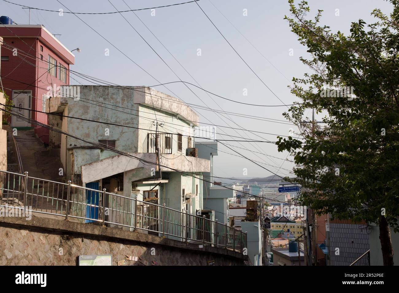 Maisons, Gamcheon Cultual Village, Busan, Corée du Sud Banque D'Images