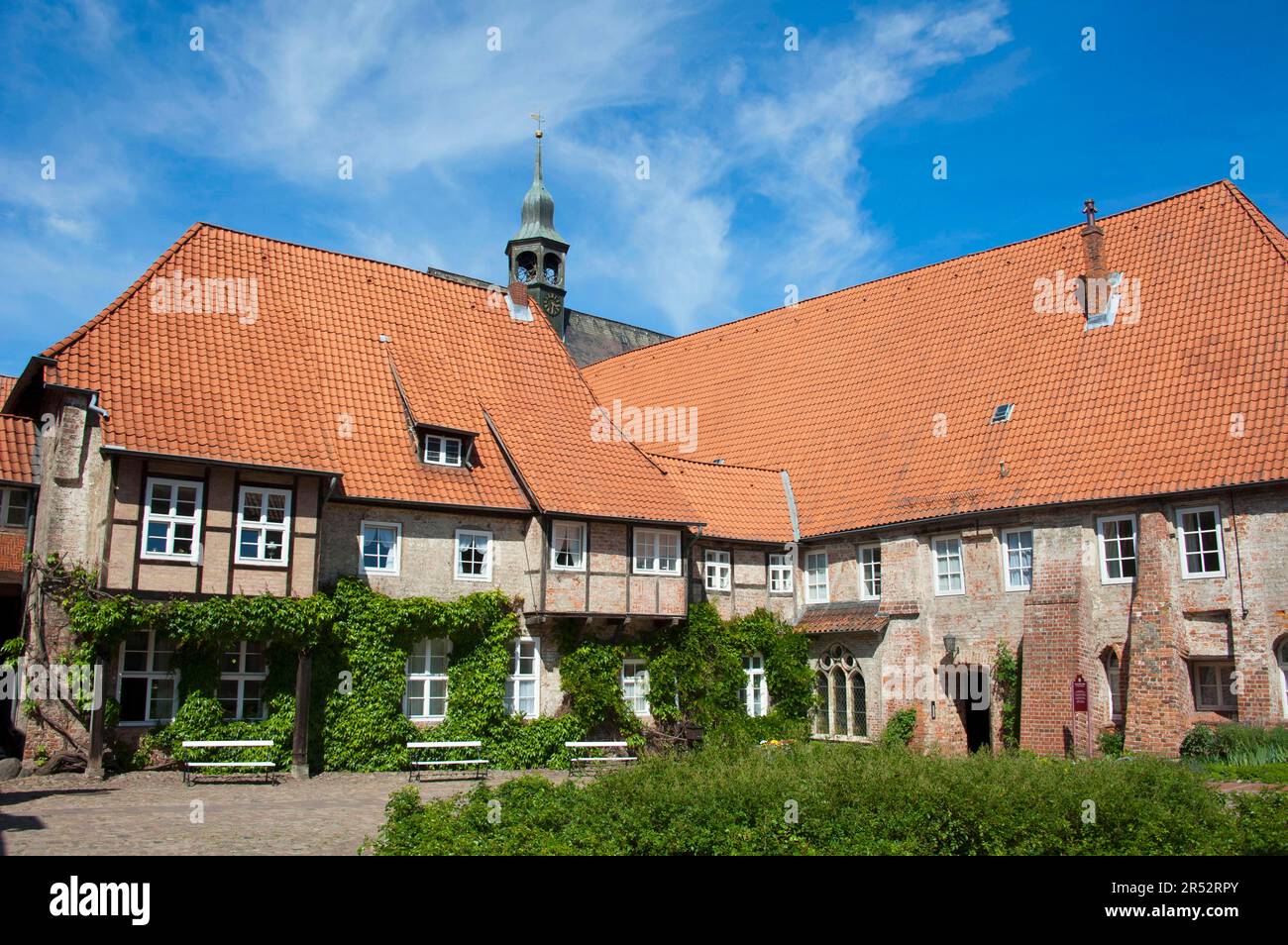 Benediktinerinne kloster Luene, Monastère bénédictin, Grapengiesserstrasse, Vieille ville, Lueneburg, Basse-Saxe, Allemagne Banque D'Images