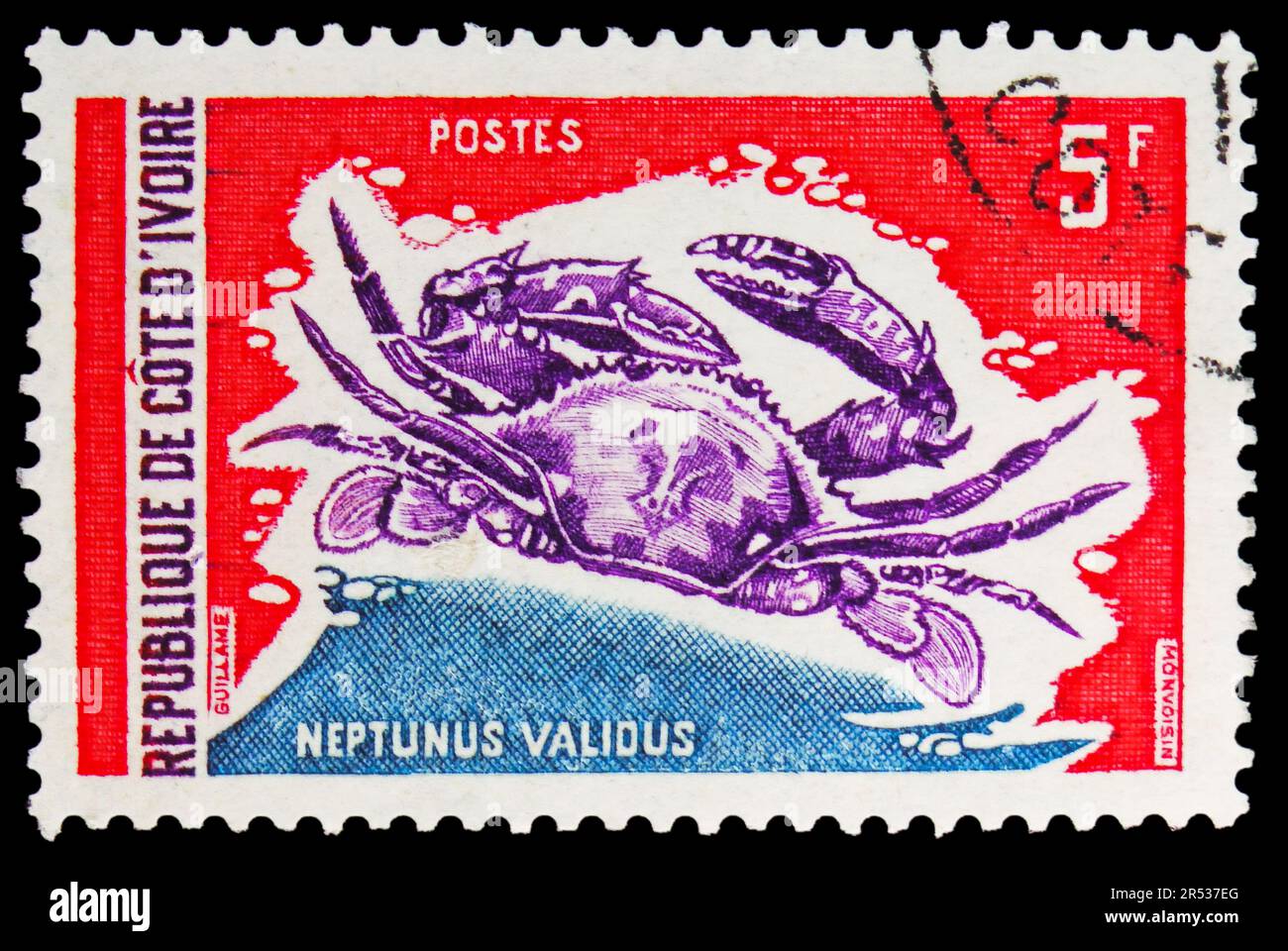 MOSCOU, RUSSIE - 18 MAI 2023 : timbre-poste imprimé en Côte d'Ivoire montre le crabe royal sénégalais (Neptunus validus), série Marine Life 1971, cir Banque D'Images