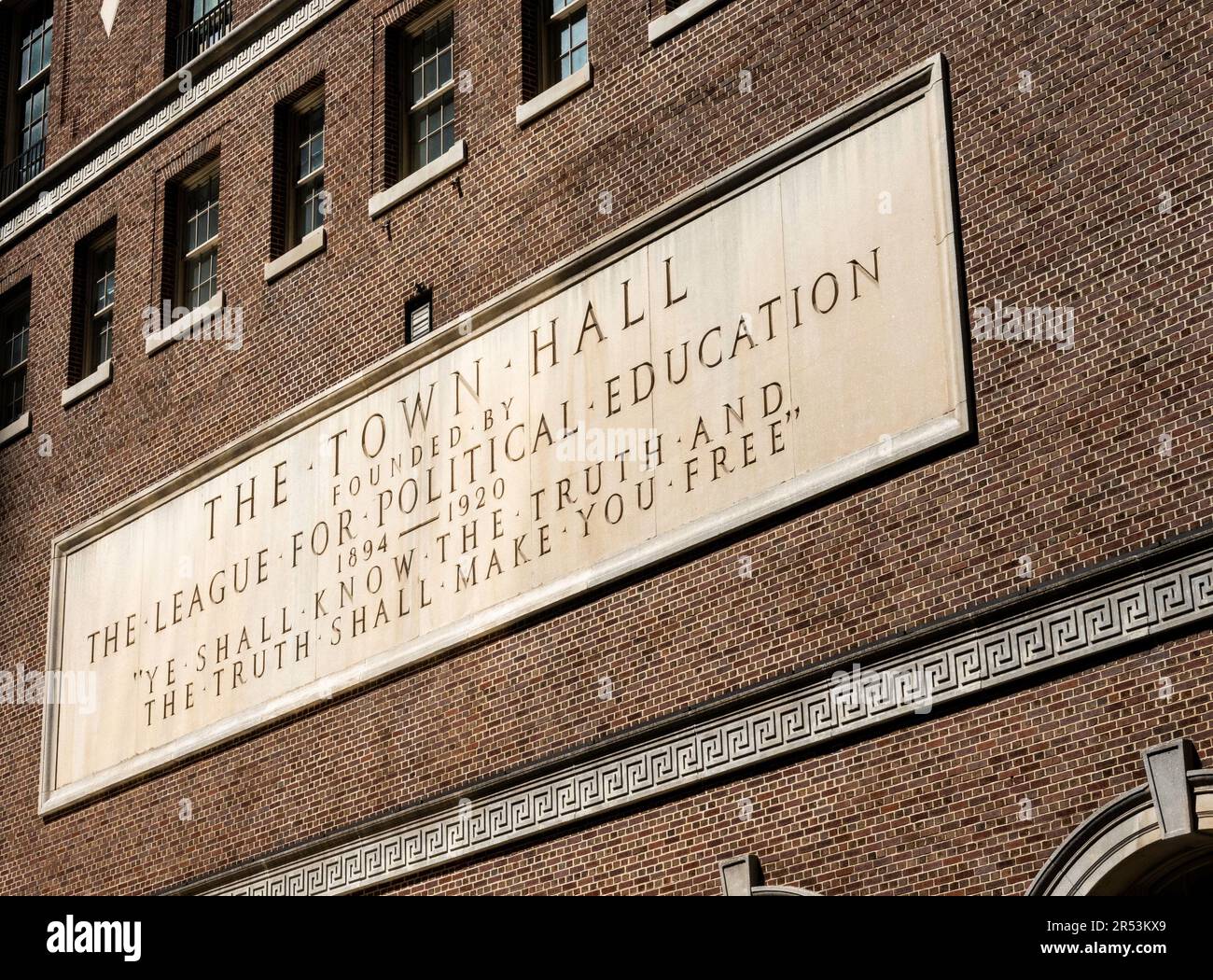 Le théâtre de l'hôtel de ville est un monument historique de Times Square, New York City, USA 2023 Banque D'Images