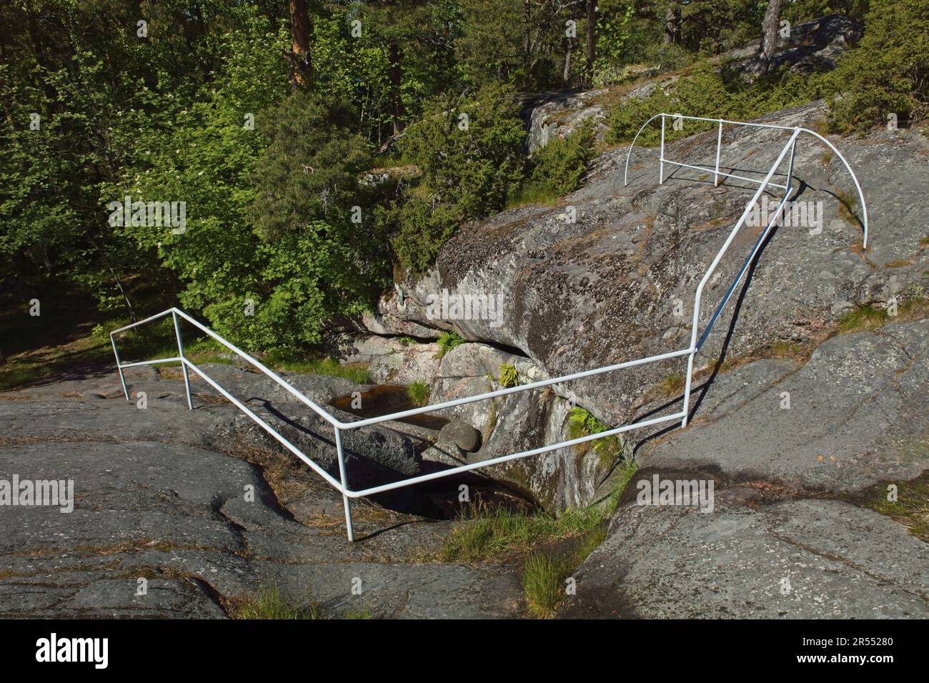 Roche percee Banque de photographies et d’images à haute résolution - Alamy