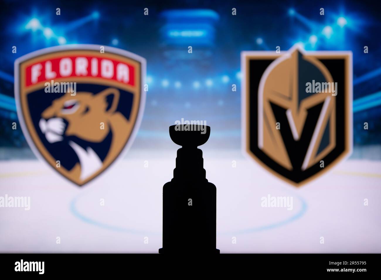 FLORIDE, États-Unis, 31 MAI 2023 : finale de la coupe Stanley de la LNH. Florida Panthers contre Vegas Golden Knights, trophée Silhouette of Stanley Cup. Fond d'écran pour la fin de la LNH Banque D'Images