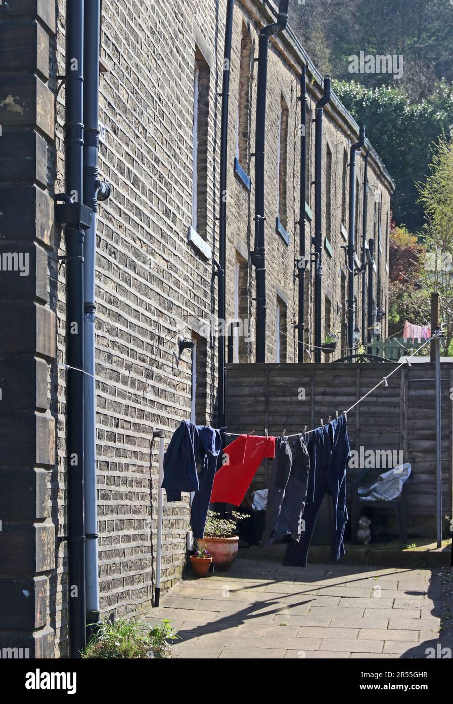 Arrière de maisons mitoyennes, West Yorkshire Banque D'Images