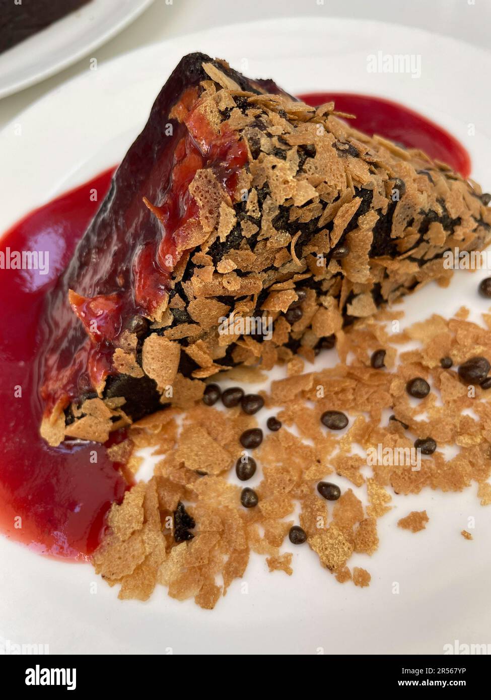 Le Terrace café est situé dans le musée d'art moderne et propose de petits plats principaux et desserts, 2023, New York City, États-Unis Banque D'Images