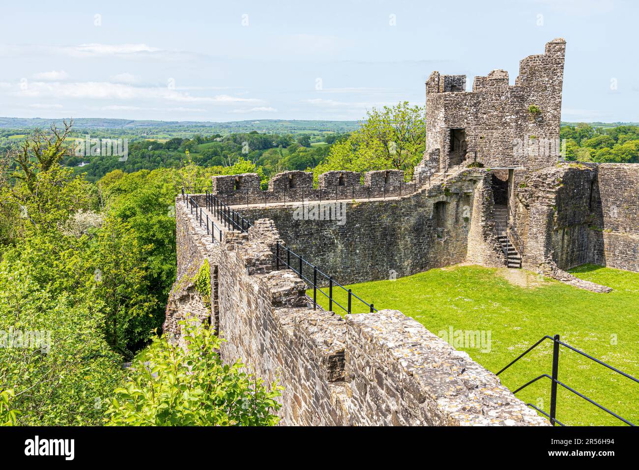 Château de Dinefwr (Château de Dynevor), Llandeilo, Carmarthenshire, sud-ouest du pays de Galles Royaume-Uni Banque D'Images