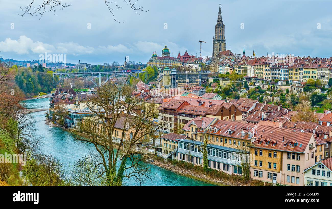 Quartier historique de Mattequartier sur la rive de l'Aare de Berne, Suisse Banque D'Images