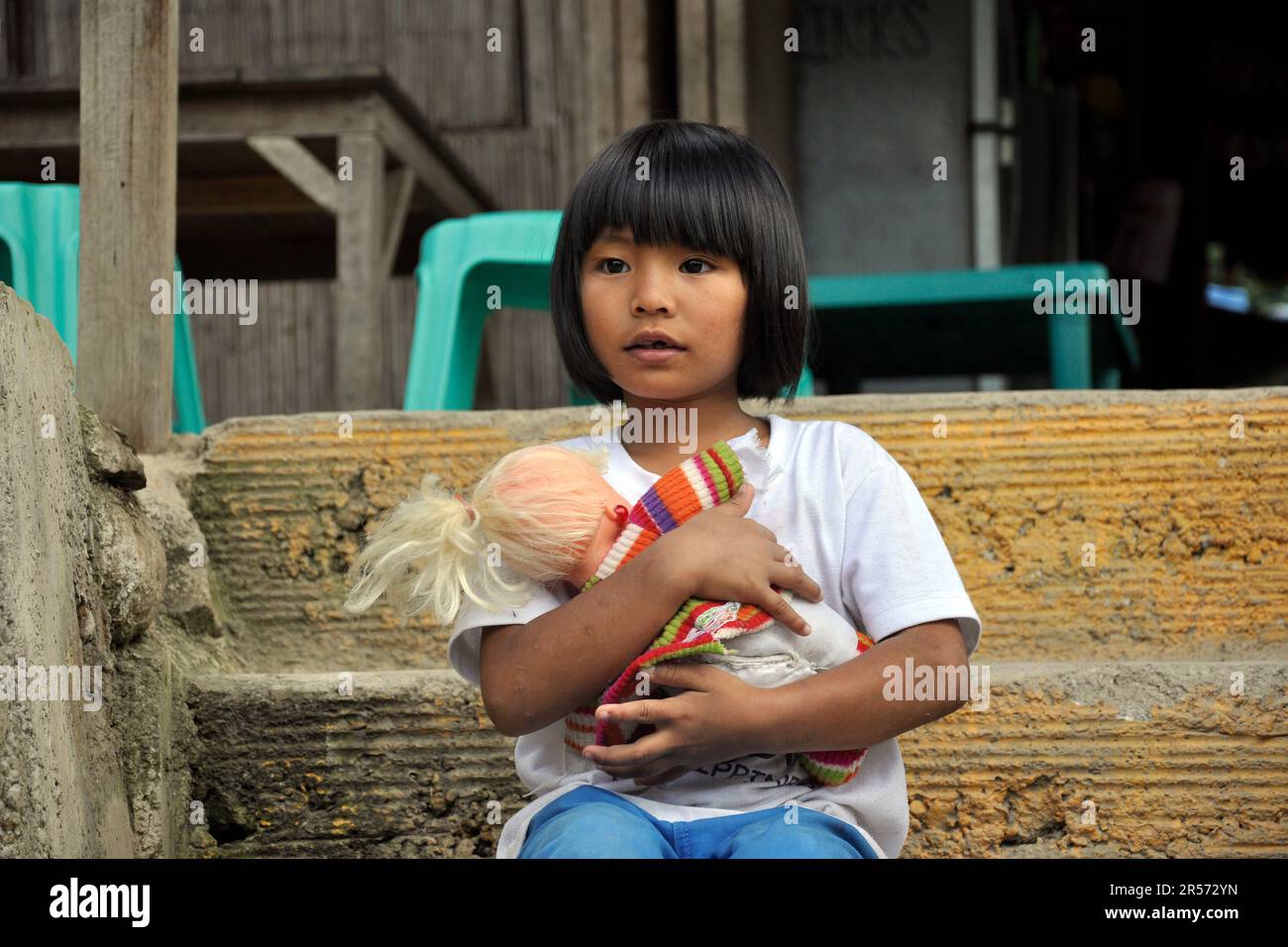 Philippines. Région du Nord. Village de Batad. enfants Banque D'Images