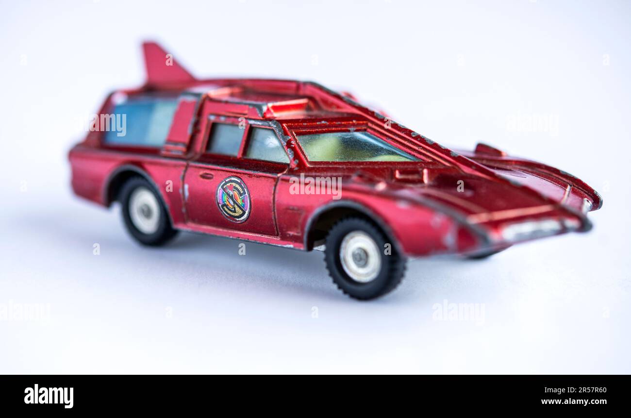 Modèle original moulé d'un véhicule Spectrum Pursuit tel que vu dans la série télévisée pour enfants de Gerry Anderson, Captain Scarlet Banque D'Images