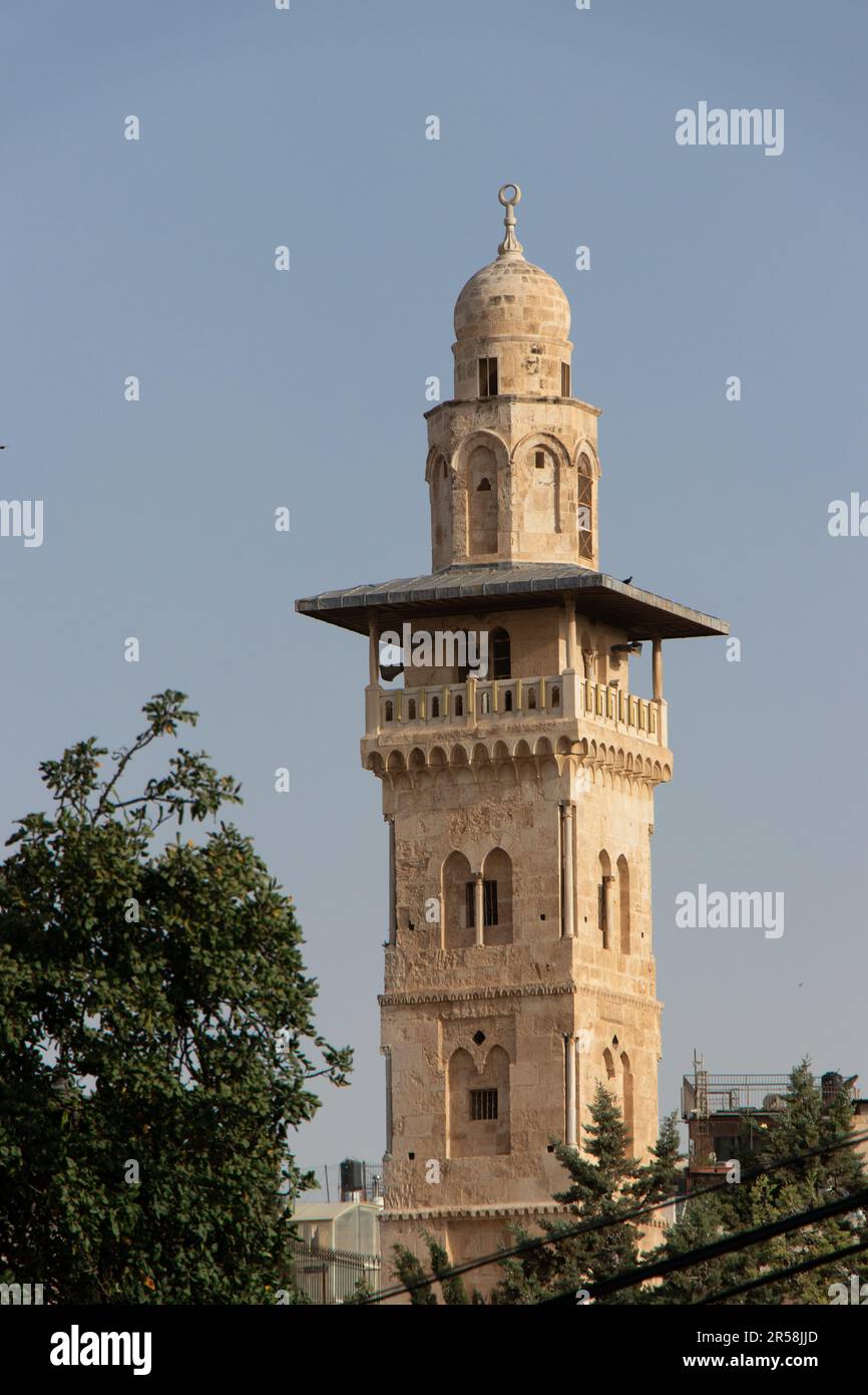 Le Minaret Ghawanima. La partie sud du Mont du Temple et du Minaret Bab el Ghawanima dans la vieille ville de Jérusalem en Israël Banque D'Images