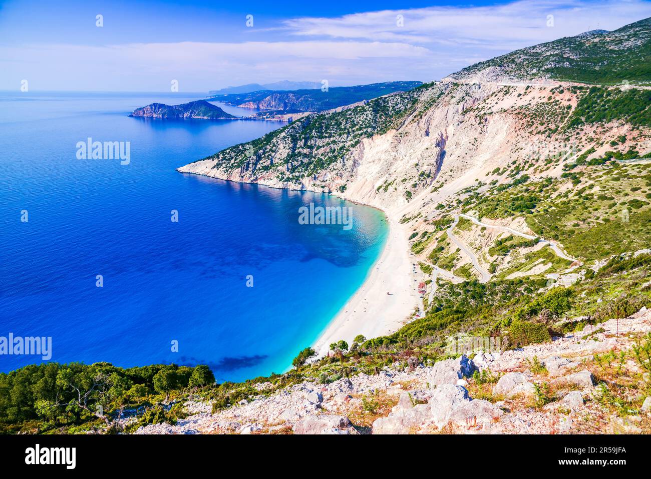 Kefalonia, Grèce. Plage de Myrtos - la plus belle plage de l'île et l'une des plus belles plages d'Europe, Iles Ioniennes - Céphalonie. Banque D'Images