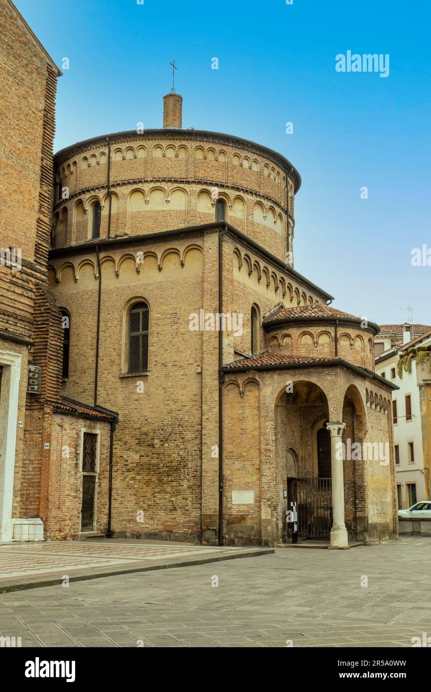 Padoue, Italie - 03-05-2022: Le Battistero de Padoue Banque D'Images