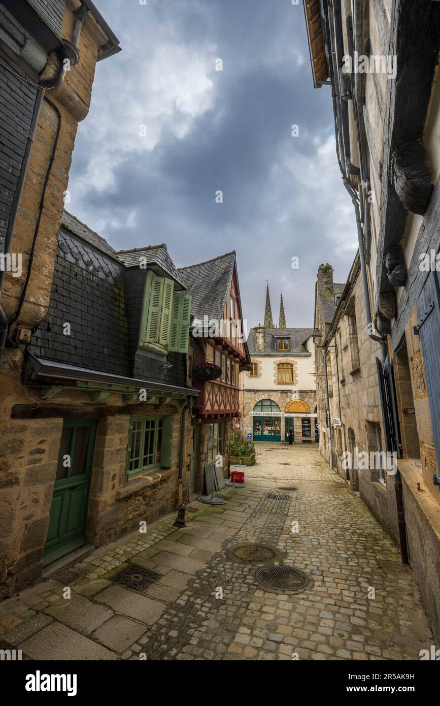 Les vieilles rues étroites de Quimper, Bretagne, France Banque D'Images
