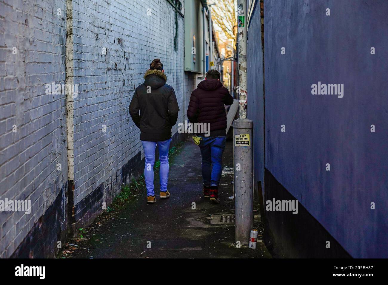 Luton, Royaume-Uni. 29th mai 2023. Vue générale à l'extérieur du Kenilworth Road Stadium qui accueillera désormais le football de la Premier League après la promotion du club de football de Luton Town par le biais du championnat de jeu. Photo prise lors du match rond de la FA Cup 3rd entre Luton Town et Harrogate Town à Kenilworth Road, Luton, Angleterre, le 9 janvier 2022. Photo de David Horn. Crédit : Prime Media Images/Alamy Live News Banque D'Images