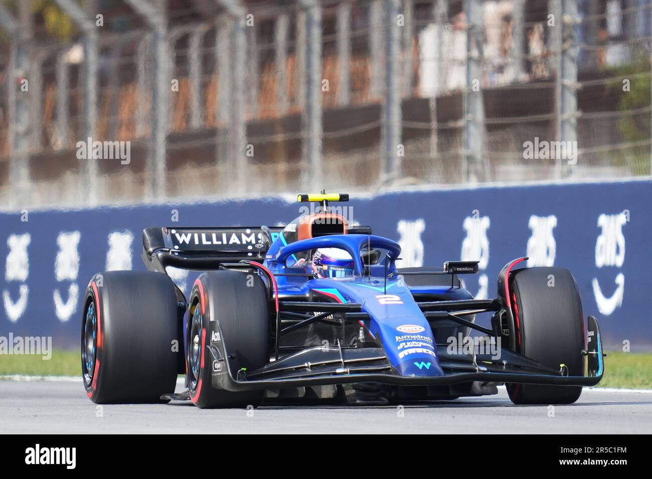 Barcelone, Espagne. 02nd juin 2023. Logan Sargeant (Etats-Unis), Williams Racing FW45 sur la piste pendant la pratique avant le Grand Prix d'Espagne F1 au circuit de Barcelone-Catalunya sur 2 juin 2023 à Barcelone, Espagne. (Photo de Bagu Blanco/PRESSIN) crédit: PRESSINPHOTO SPORTS AGENCY/Alay Live News Banque D'Images