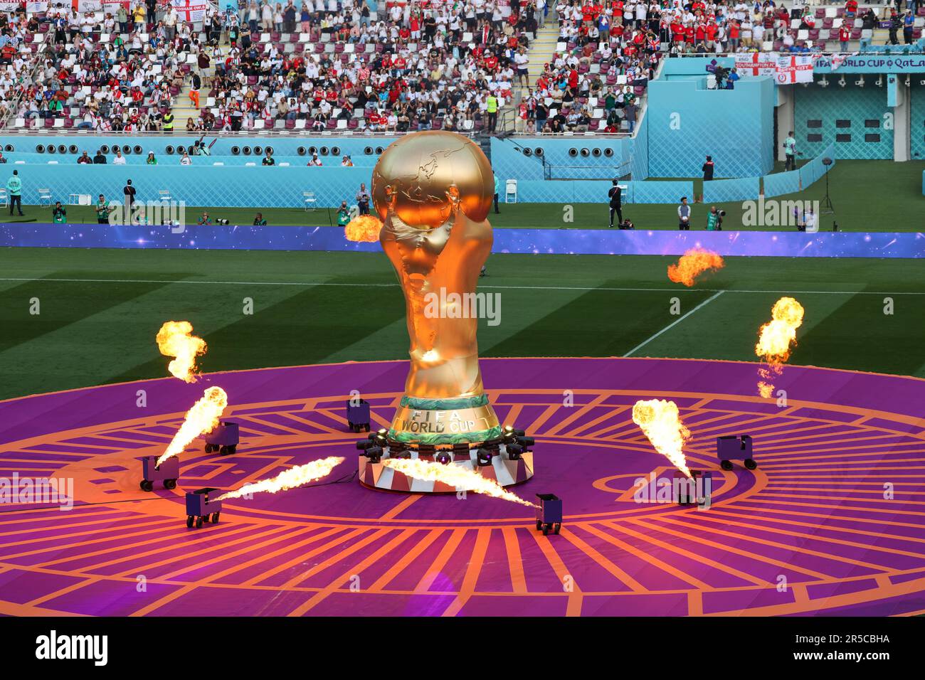 Doha, Qatar. 21th novembre 2022. Cérémonie de pré-match pendant le match entre l'Angleterre et l'Iran. Coupe du monde de la FIFA, Qatar 2022, match 3. Banque D'Images