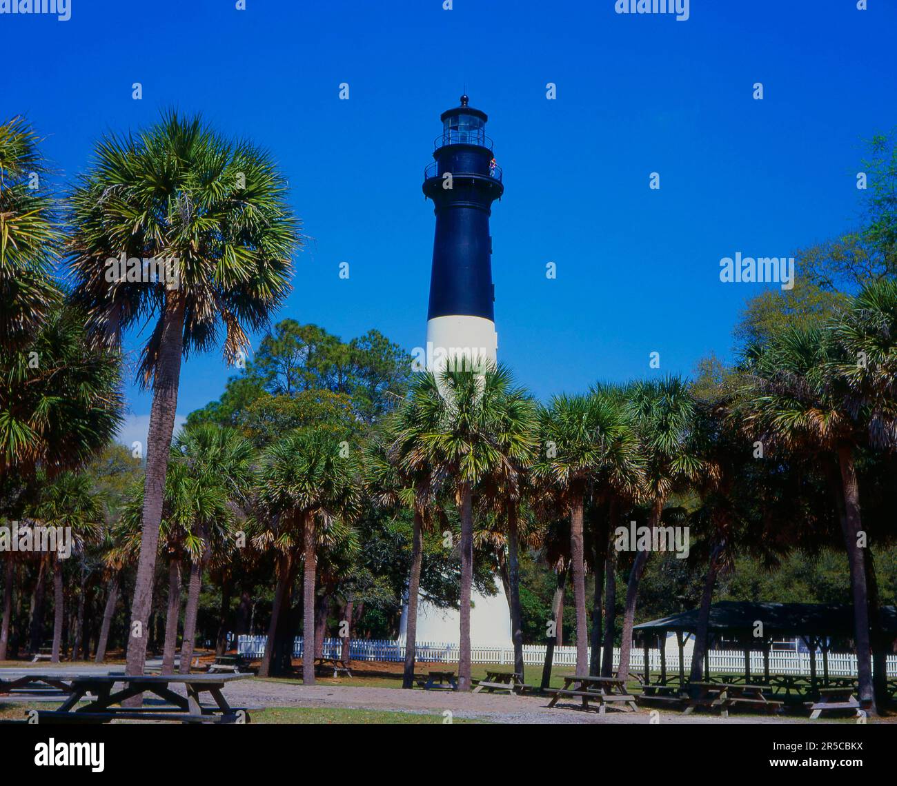États-Unis, Caroline du Sud, Hunting Island, Hunting Island Lighthouse (1875), phare, Hunting Island Lighthouse Beaufort, 1 North Beach Road, Fripp Banque D'Images
