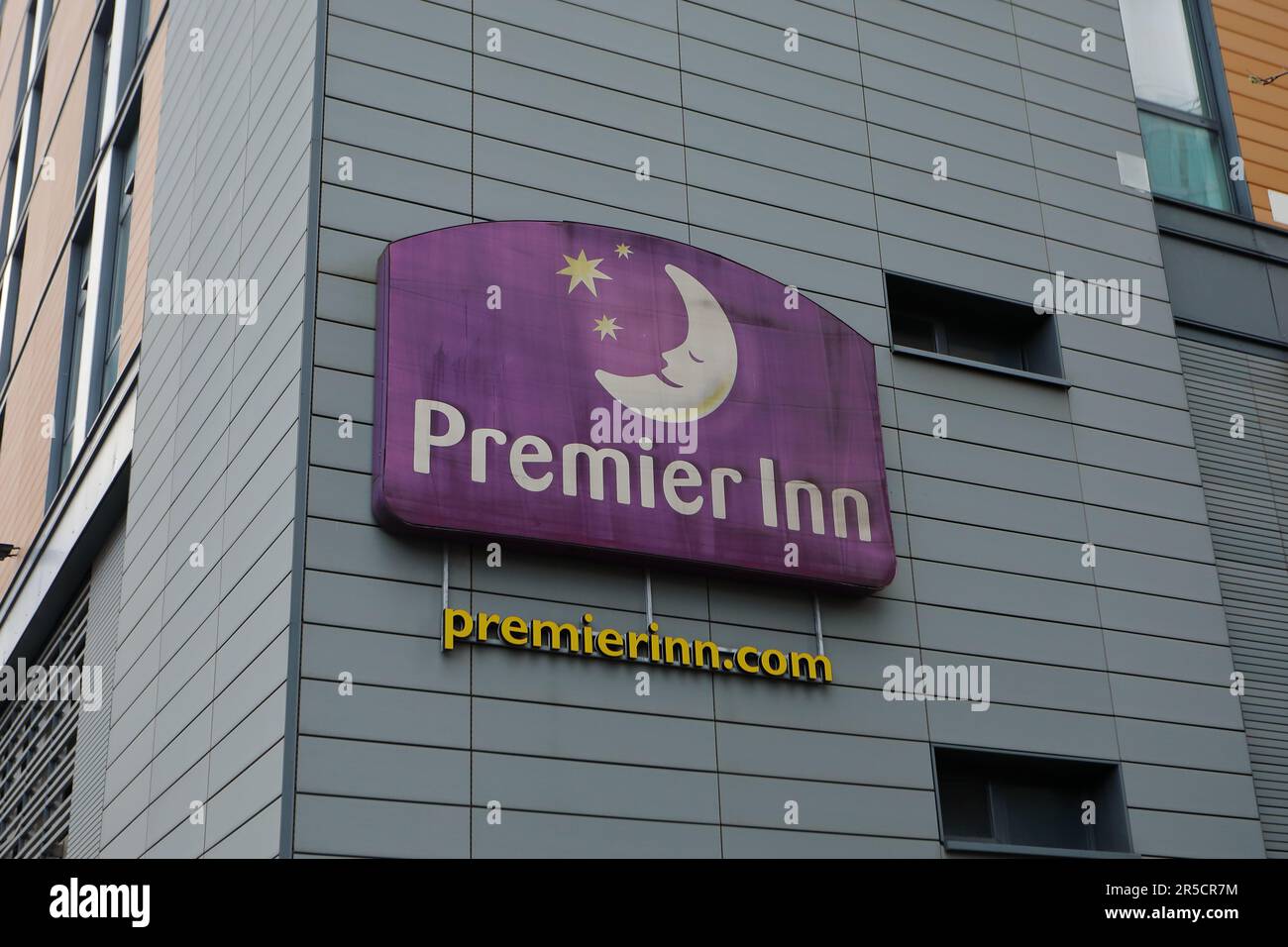 panneau premier inn sheffield Banque D'Images