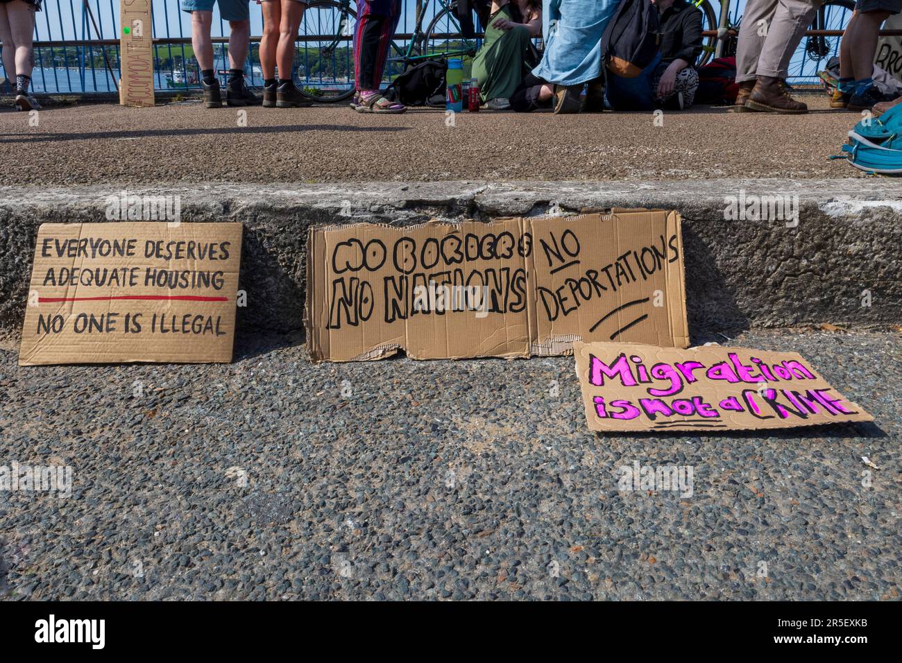 La protestation de Falmouth en 2nd contre la modification par AP du navire Bibby Stockholm pour accueillir 500 réfugiés Banque D'Images