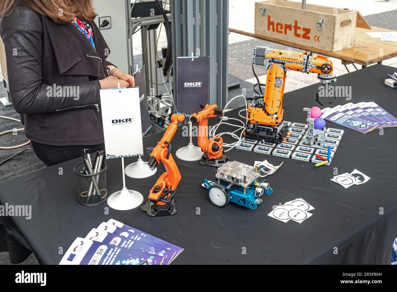 Sarajevo Maker faire aura lieu ce week-end à Skenderija. La foire est une foire internationale de la science, de l'innovation, de la technologie et de la créativité Banque D'Images