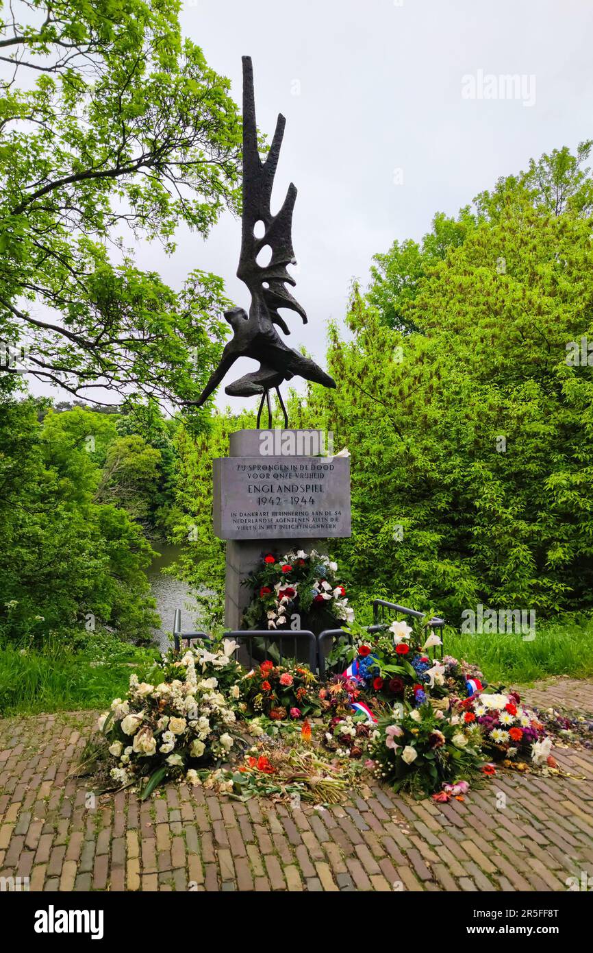 Monument appelé 'England Spiel 1942-1944'. Mémorial des 54 agents néerlandais morts dans le travail de renseignement pendant la Seconde Guerre mondiale. Banque D'Images