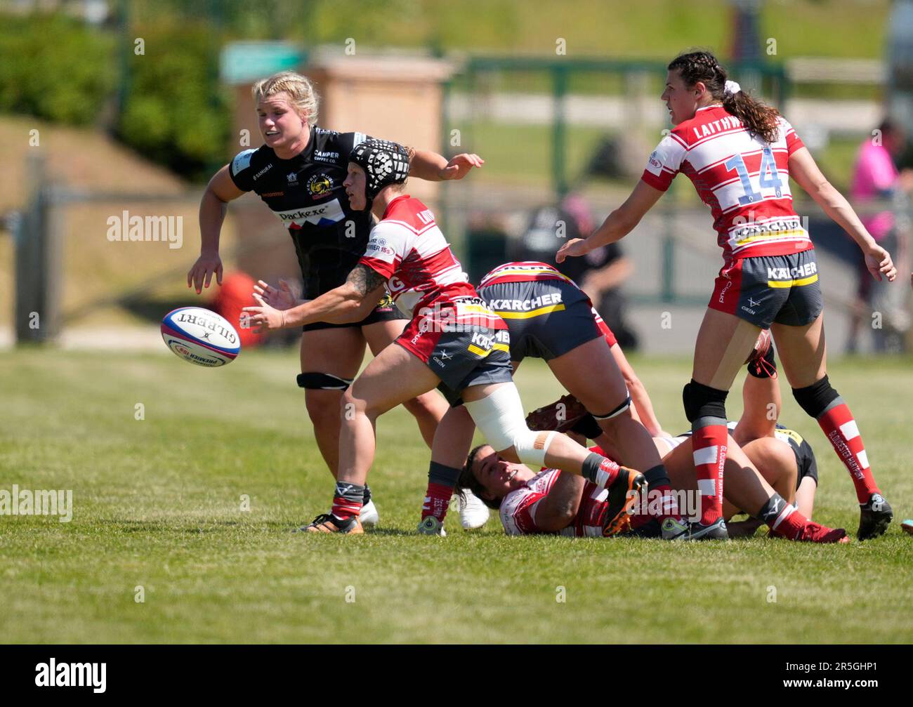 Gloucester, Royaume-Uni, 03 juin 2023 Bianca Blackburn (Gloucester) passe le ballon pendant le Gloucester-Hartpury v Exeter Chiefs Allianz 58 à l'arène Alpas Gloucester Royaume-Uni sur 03 juin 2023 Graham Glendinning / Graham Glendinning / Alay Live News Score final: 19 - crédit: Graham Glendinning / GlennSports/Alay Live News Banque D'Images