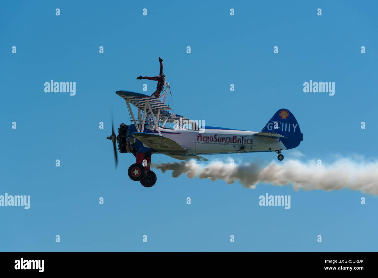 AeroSuperBatics Wingwalkers équipe d'exposition au Midlands Air Festival 2023 Banque D'Images