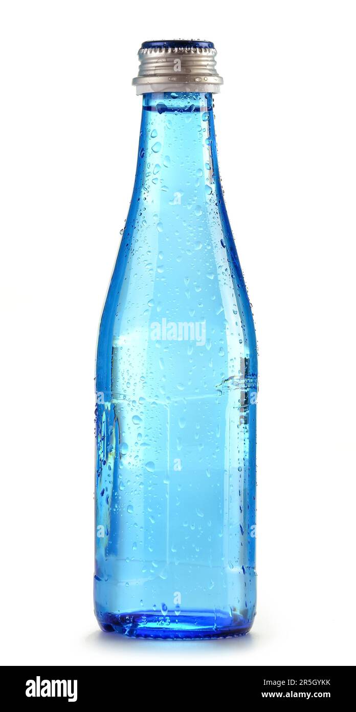 Le polycarbonate bouteille d'eau minérale isolé sur fond blanc Banque D'Images