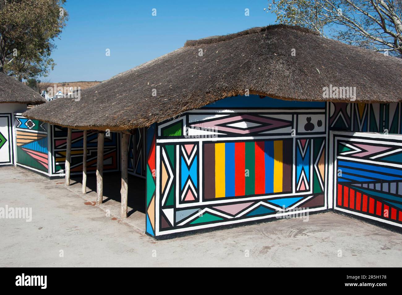 Musée Village de la Ndebele, Botshabelo, Middelburg, Mpumalanga, Afrique du Sud Banque D'Images