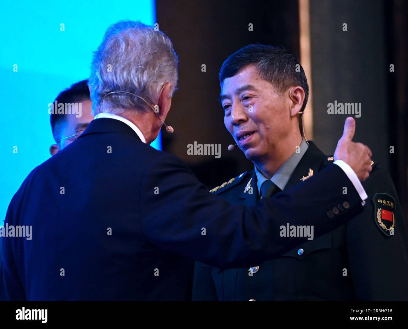 Singapour. 04th juin 2023. Le général Li Shangfu, ministre de la Défense de la Chine, arrive au Forum asiatique sur la sécurité, 'Shangri la dialogue'. Credit: Britta Pedersen/dpa/Alay Live News Banque D'Images