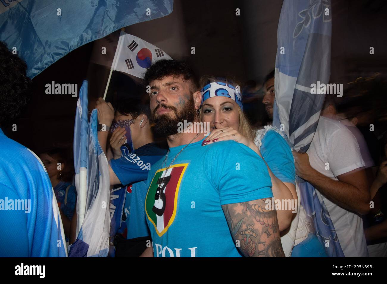 Napoli Supporters pendant la série italienne Une fête de la victoire de Scudetto, Piazza Plebiscito, Naples, Italie, juin le 4th, 2023. ©photo: Cinzia Camela. Banque D'Images