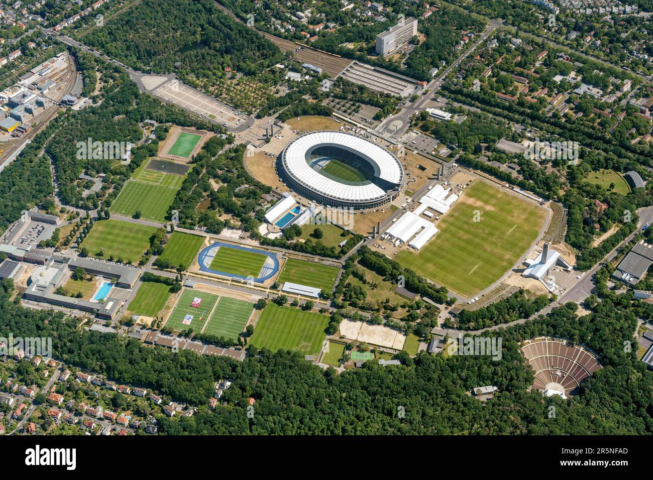 Vue aérienne de l'Olympiagelaende Berlin, Waldbuehne, terrain de sport, Olympiapark Berlin, Charlottenburg-Wilmersdorf, Berlin, Allemagne Banque D'Images