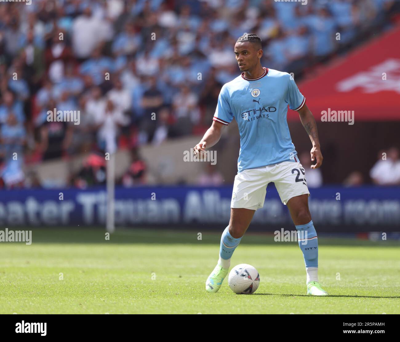 Londres, Royaume-Uni. 03rd juin 2023. Manuel Akanji (MC) à la finale de la coupe Emirates FA Manchester City contre Manchester United au stade Wembley, Londres, Royaume-Uni, le 3rd juin 2023. Crédit : Paul Marriott/Alay Live News Banque D'Images