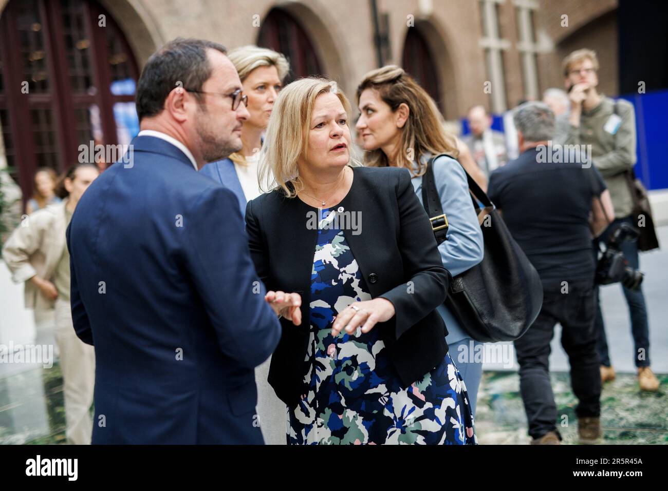 Antwerpen, Belgique. 05th juin 2023. Nancy Faeser (r, SPD), ministre