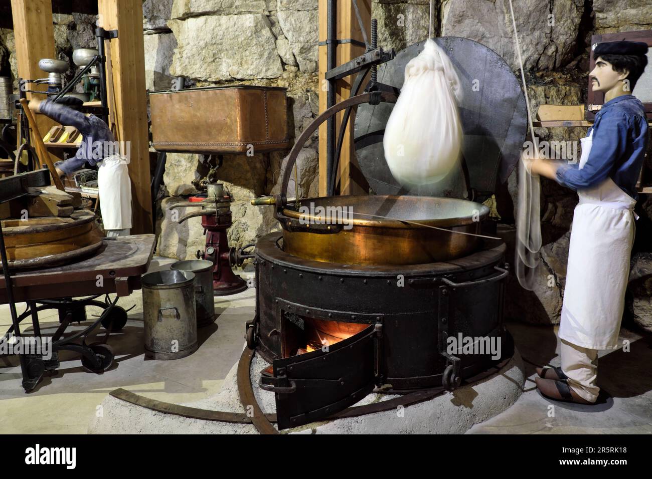 France, Jura, les Rousses, fort des Rousses, fromagerie Juraflore, Caves Comté, musée, ancienne fromagerie Banque D'Images