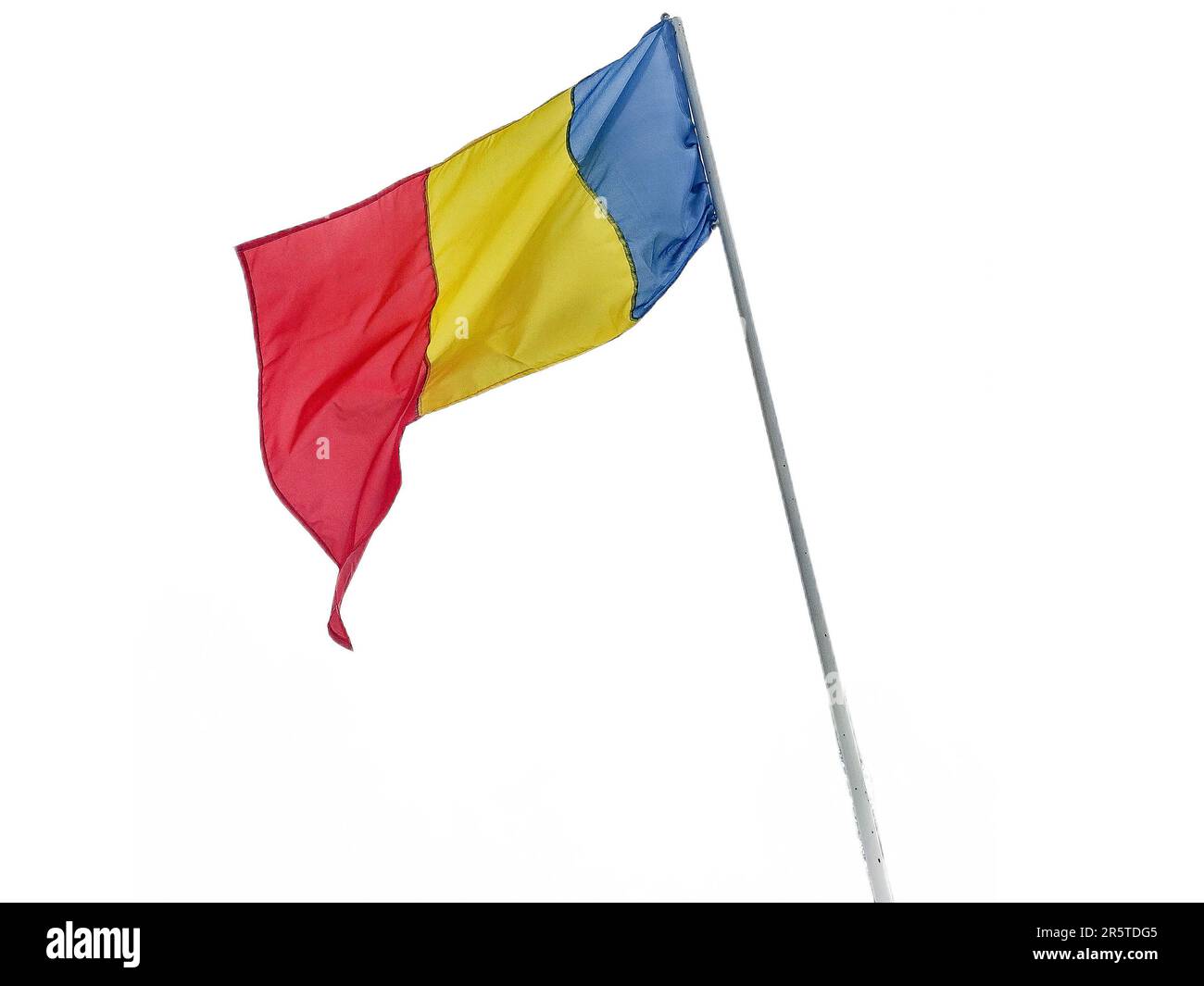 Drapeau roumain isolé sur fond blanc Banque D'Images